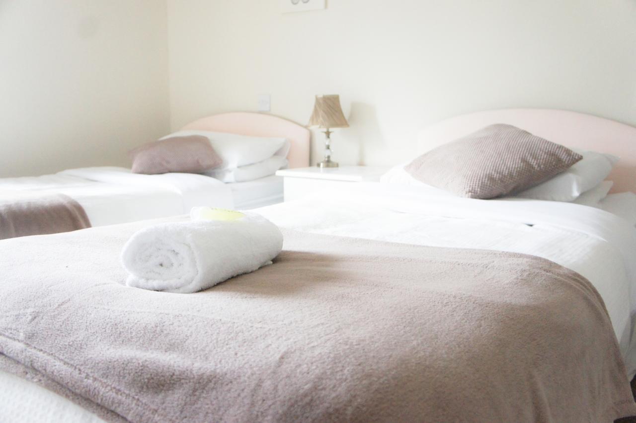 The Coach House Bed and Breakfast Roundwood Esterno foto
